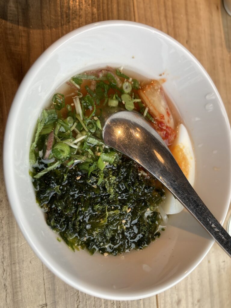 焼肉ニクアザブの冷麺